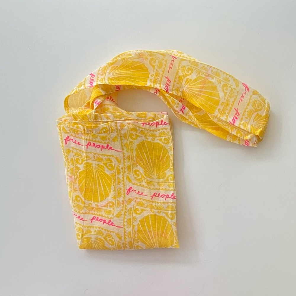 Free People Limited Edition Tote Bag, Large Mesh Tote Bag, Crossbody Bag - Picture 9 of 9
